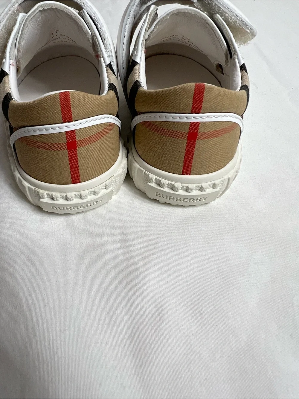Burberry Newborn Sneaker w/Single Strap